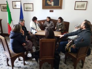 incontro volontari e sindaco su canile