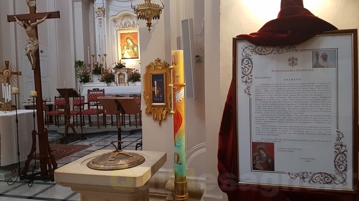 Mater Domini interno con indulgenza