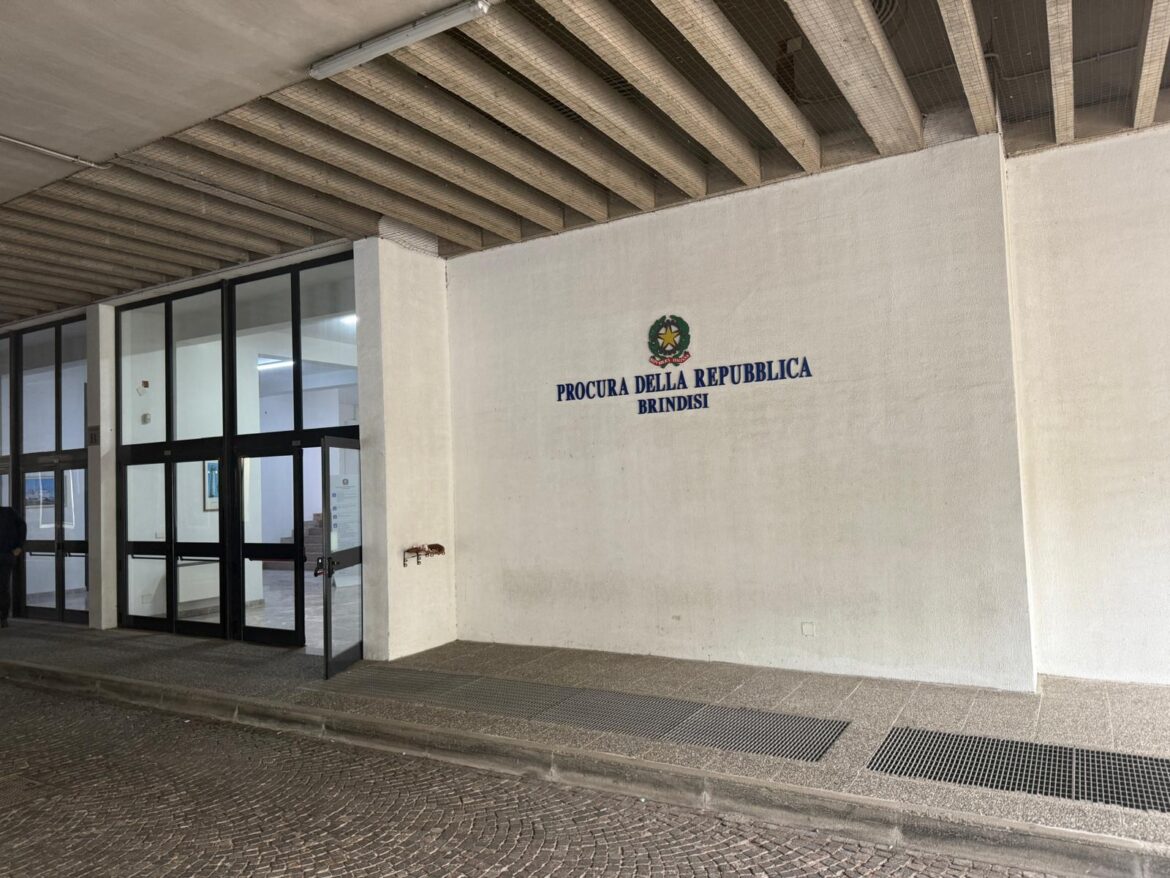 procura brindisi